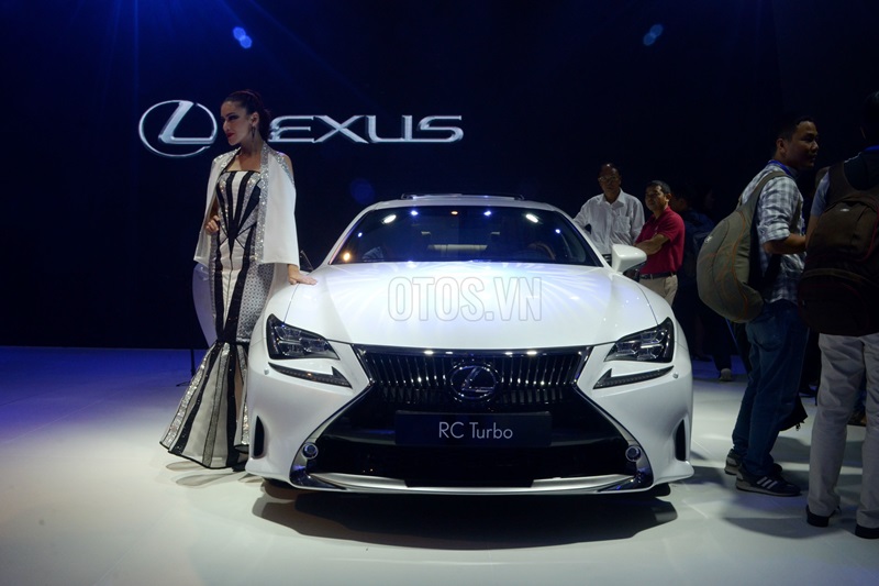Lexus RC Turbo chính thức bán ra tại Việt Nam, giá 2,98 tỷ đồng