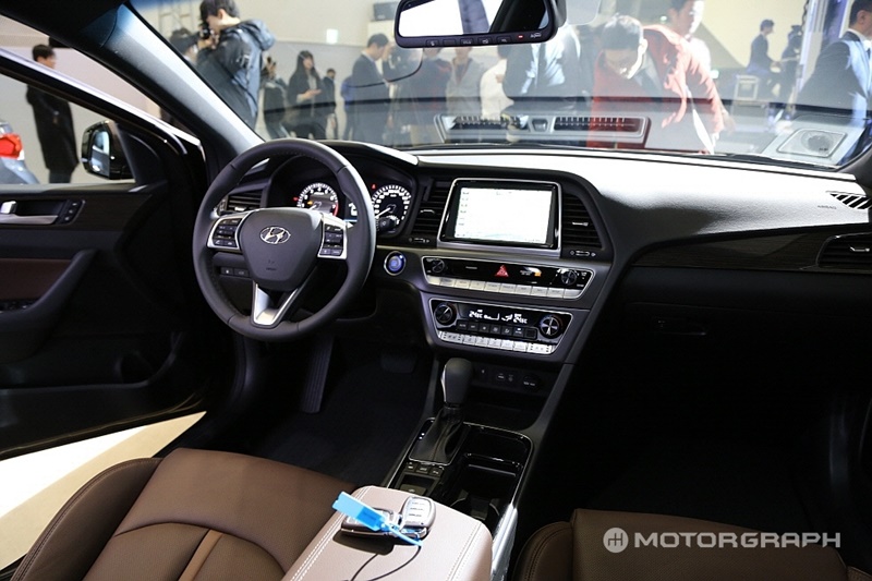 Hyundai Sonata 2017 ra mắt: mạnh mẽ, thể thao hơn
