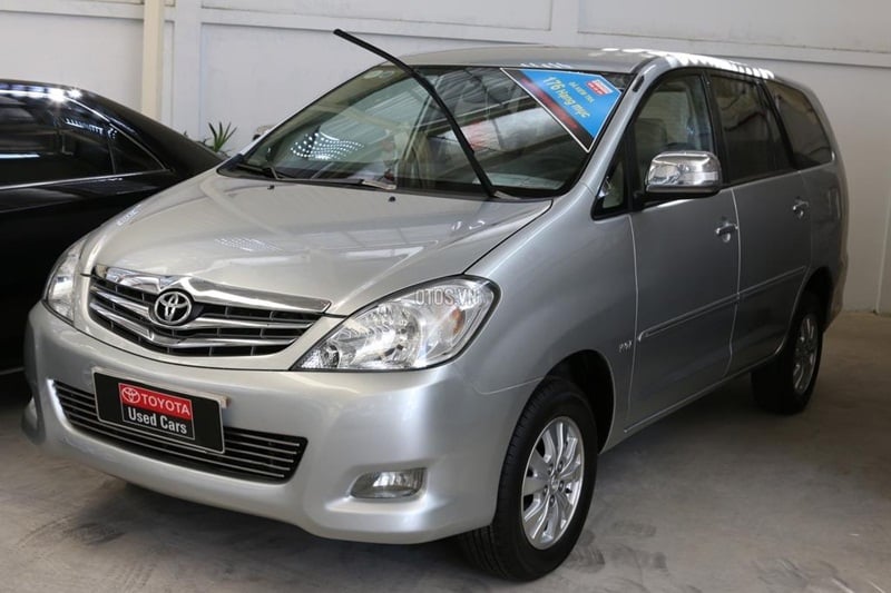 Toyota Innova 2009-2014