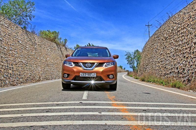 Nissan X-Trail: Tháng 3 “lên đỉnh”, tháng 4 “xuống vực”