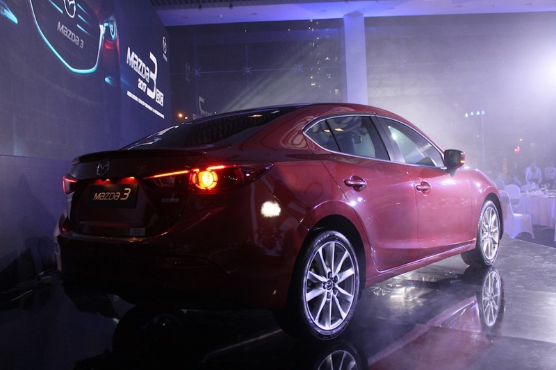 Mazda3 2017 chính thức ra mắt tại Việt Nam, giá từ 690 triệu đồng