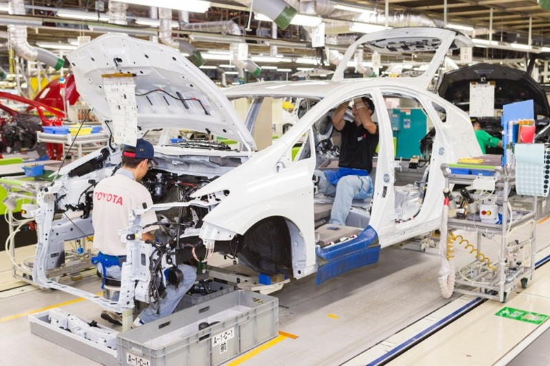 CEO Toyota: “Đừng nói xe của chúng tôi nhàm chán nữa”