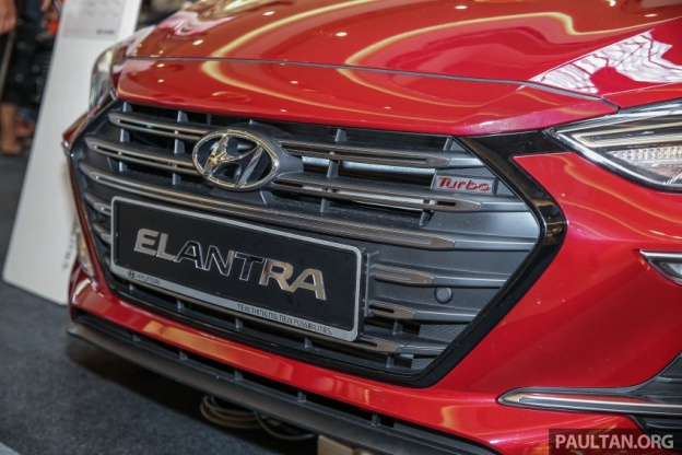 Hyundai Elantra 2017 phiên bản thể thao có gì ? 