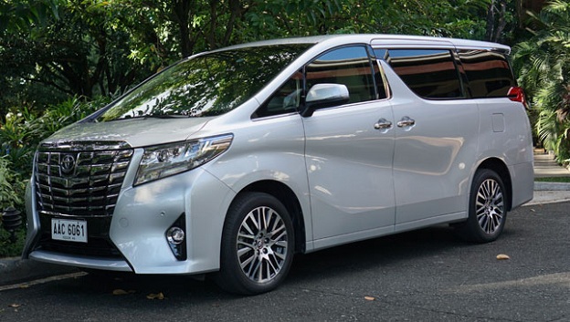 “Chuyên cơ mặt đất” Toyota Alphard “rục rịch” ra mắt tại Việt Nam
