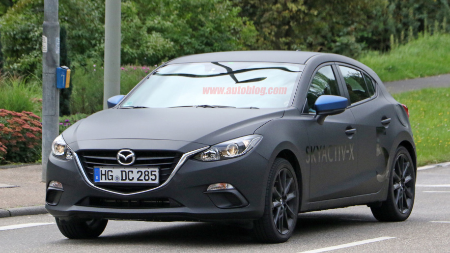 Mazda3 sắp trang bị động cơ xăng không dùng bu-gi?