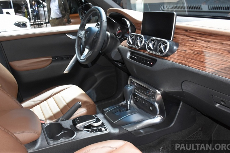 Giá từ 1,3 tỷ đồng, bán tải hạng sang Mercedes X-Class gây sốt tại châu Âu