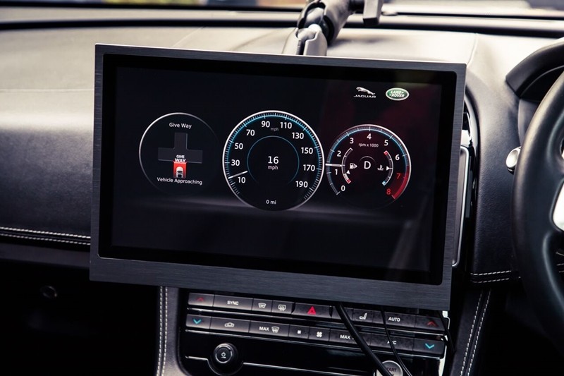 Rút ngắn thời gian chờ đèn xanh nhờ công nghệ mới của Jaguar Land Rover