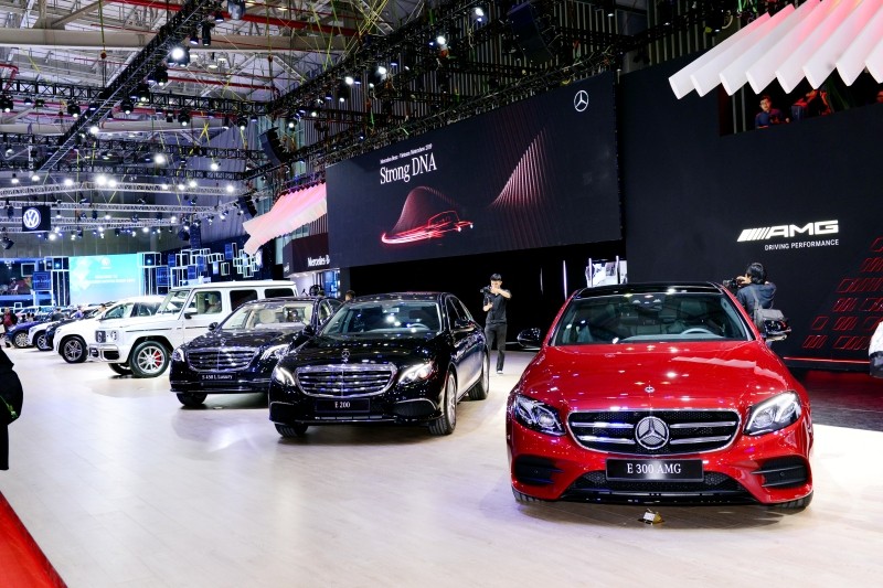 VMS 2019] Sở hữu gian hàng lớn nhất triển lãm VMS 2019, Mercedes-Benz gây  ấn tượng mạnh mẽ với chủ đề “Strong DNA”