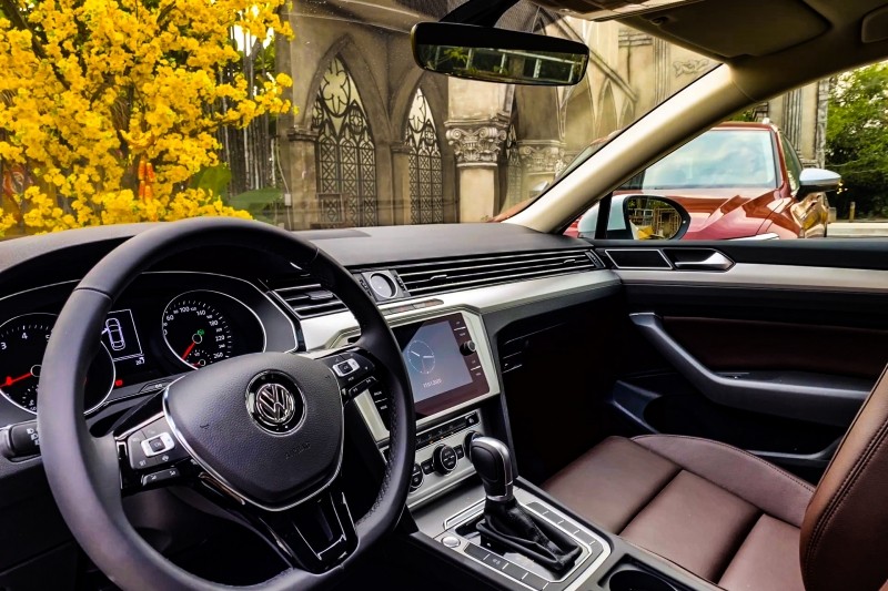 nội thất Volkswagen Passat