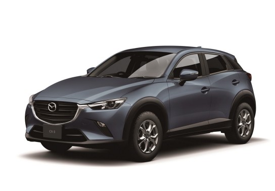  Mazda CX-3 2020 suma versión 1.5 y nuevo color de pintura gris cemento