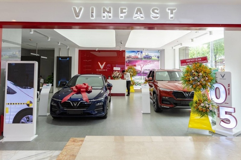 VinFast đồng loạt khai trương 27 showroom mới trên toàn quốc