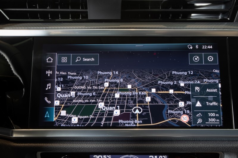 Màn hình MMI navigation plus Audi Q3 Sportback