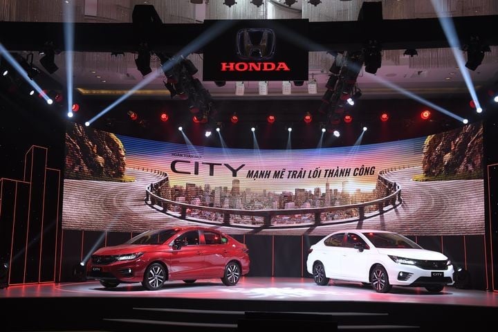 Honda City thế hệ thứ 5 chính thức ra mắt