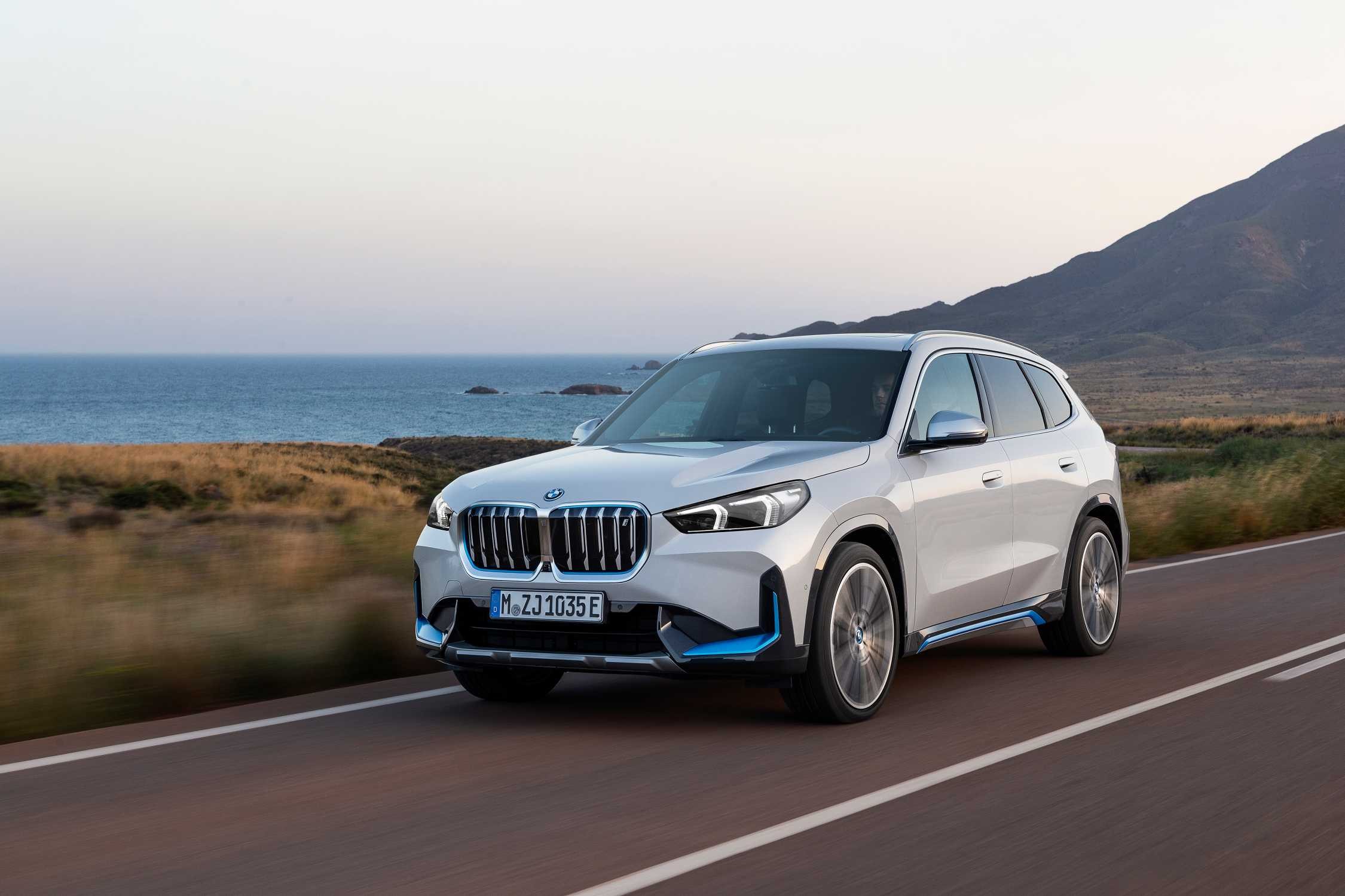 Review chi tiết BMW X1 2023