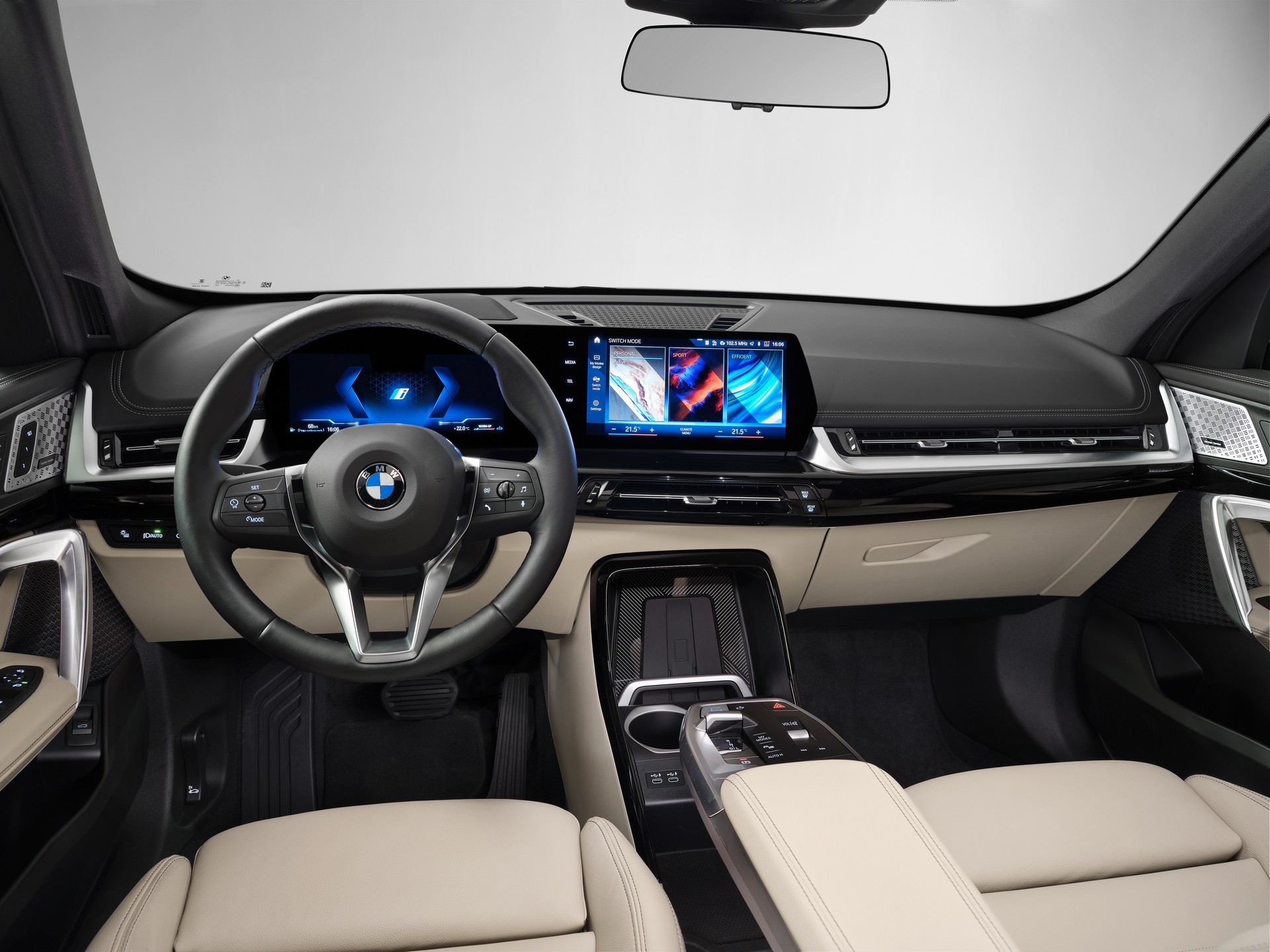 Review chi tiết BMW X1 2023