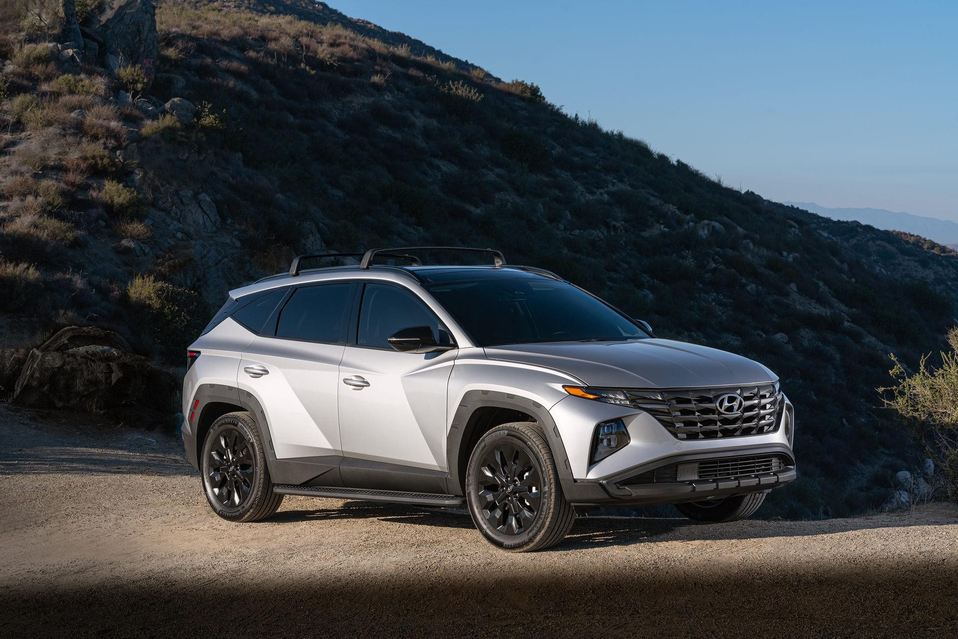Chi tiết xe Hyundai Tucson 2021  Nội ngoại thất và giá bán xe Tucson bản  thường 2021