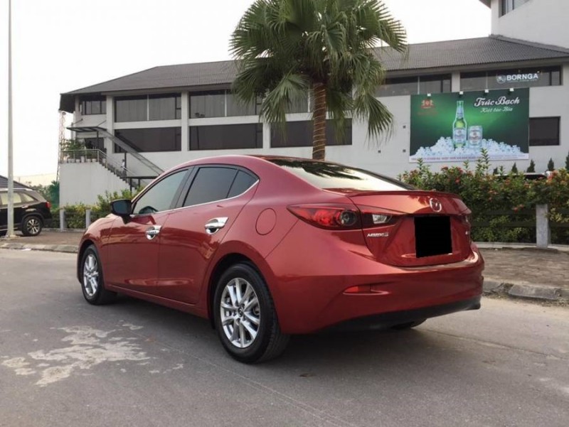 Ưu nhược điểm và giá bán xe Mazda 3 cũ đời 2015