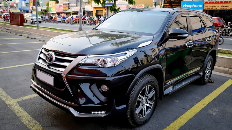 Mua bán xe Toyota Fortuner 2017 cũ chính chủ giá rẻ toàn quốc