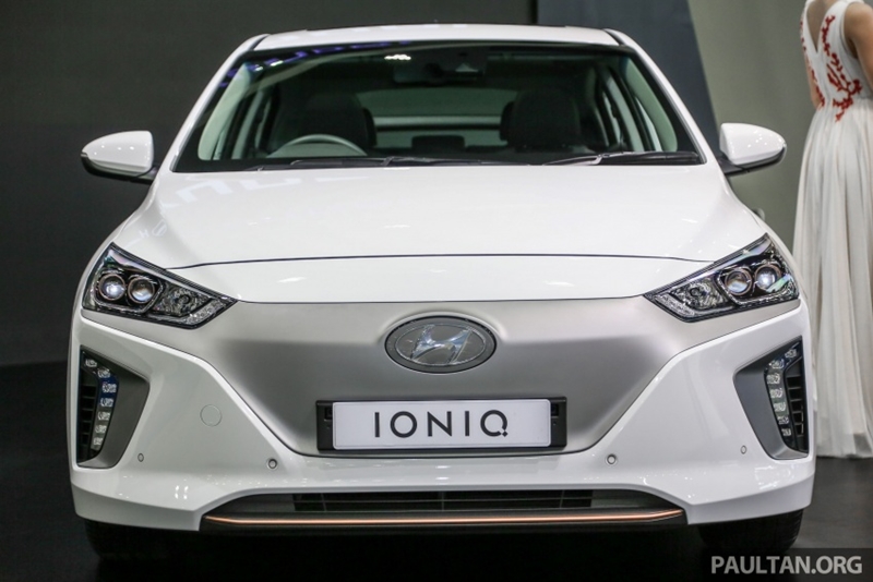 Hyundai Ioniq Electric chạy điện hoàn toàn ra mắt tại triển lãm ô tô Bangkok 2018