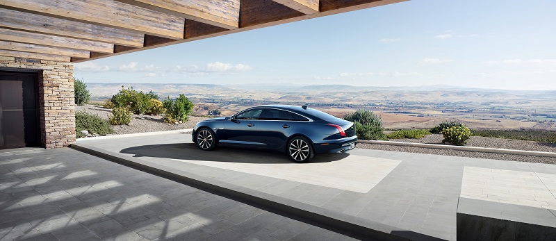 Jaguar ra mắt phiên bản XJ50 đặc biệt, giá hớn 2,3 tỷ đồng