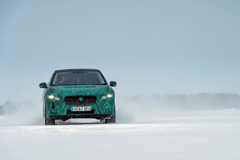 Jaguar ra mắt mẫu xe điện sạc I-Pace hoàn toàn mới
