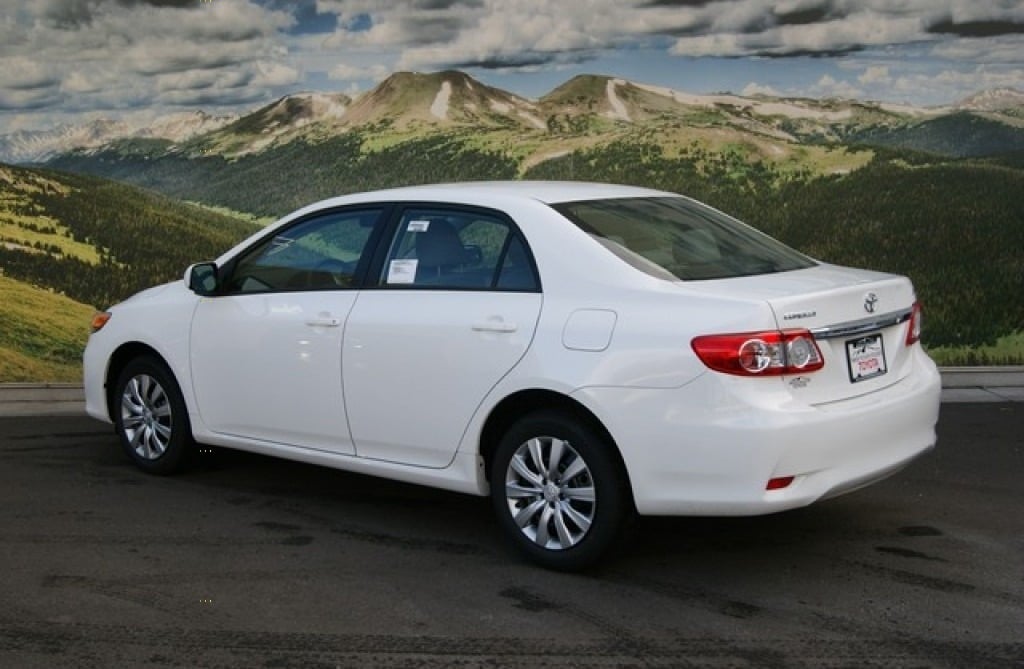 Đánh giá tổng quan xe Toyota Altis 2012