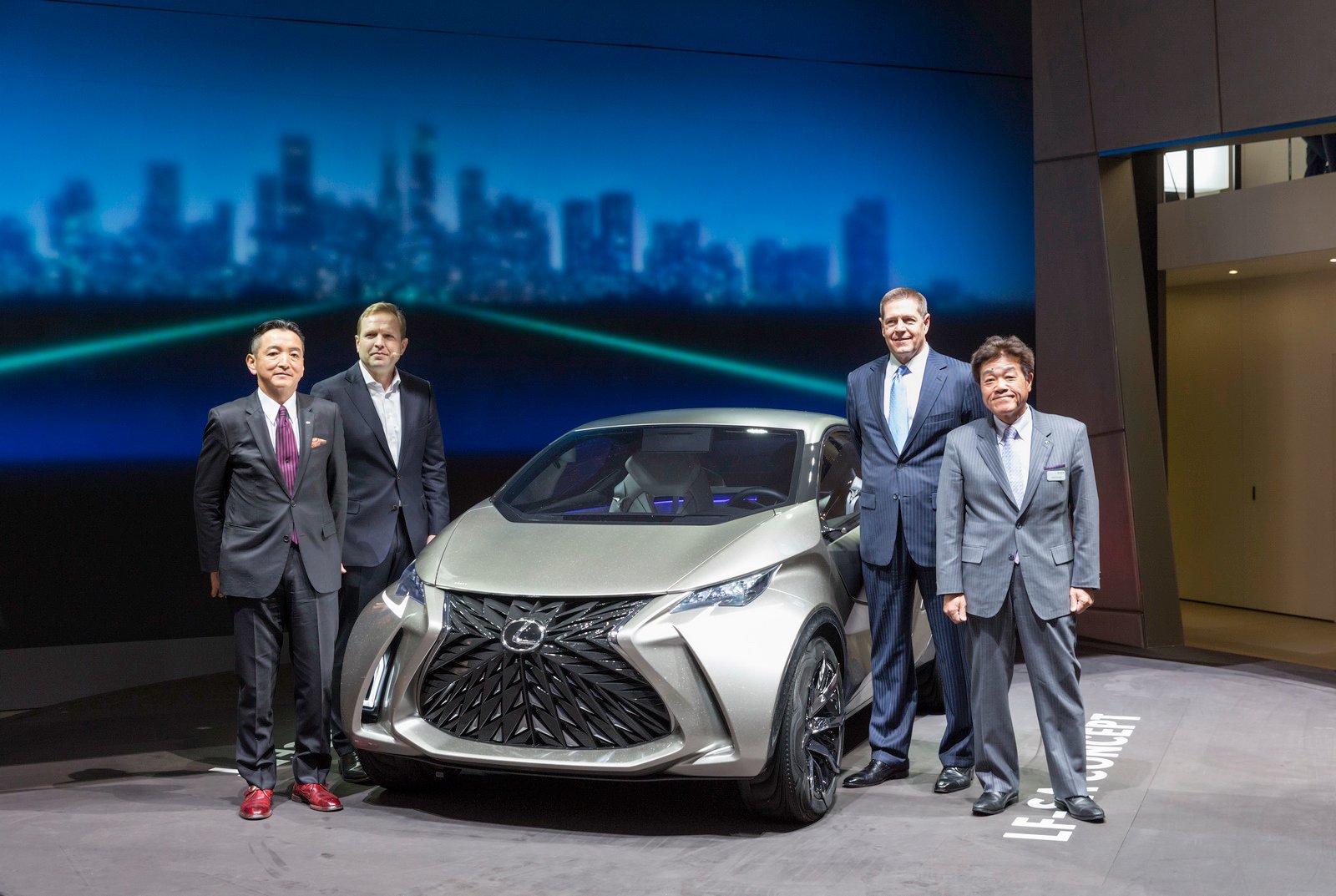 Dàn xe concept “khoe dáng” tại triển lãm Geneva Motor Show 2015