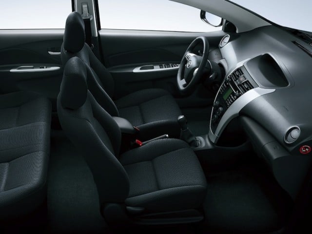 Đánh giá chi tiết Toyota Vios 2012