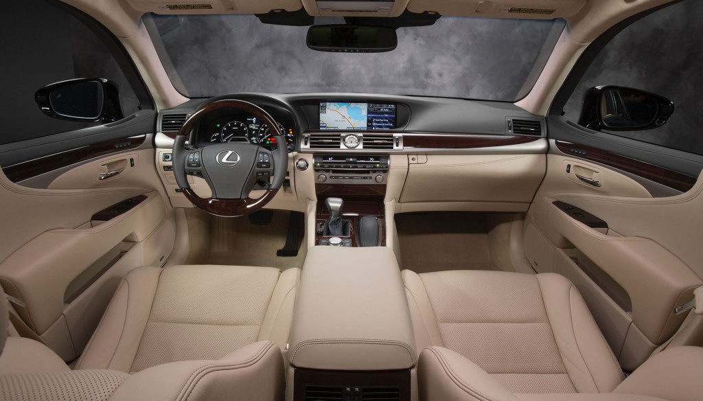 Lexus LS 2015 ra mắt với những thay đổi nhẹ