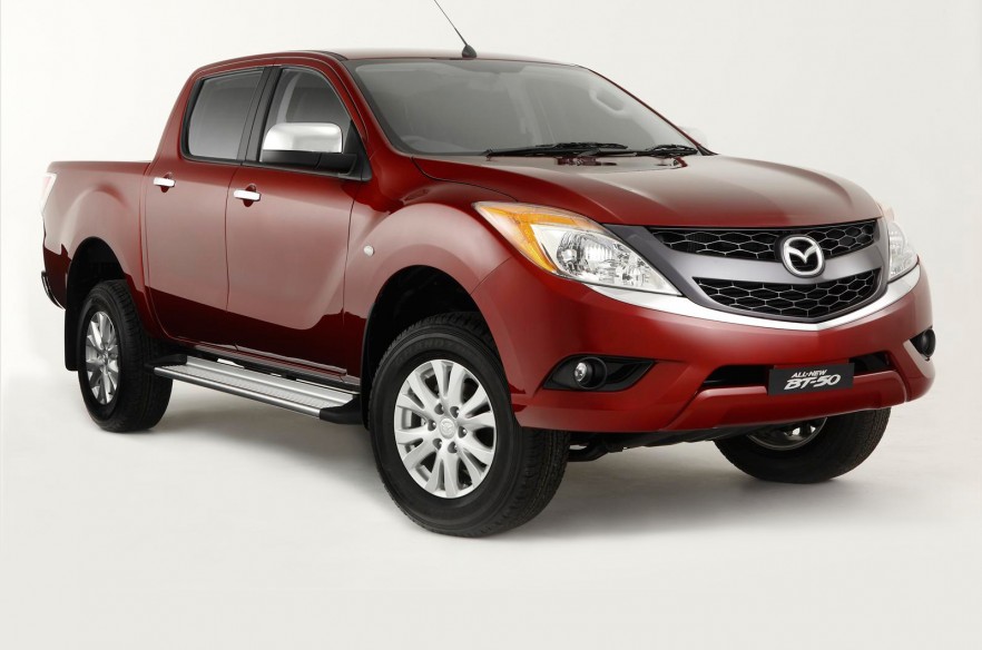 Đánh giá chi tiết Mazda BT-50 phiên bản 2012
