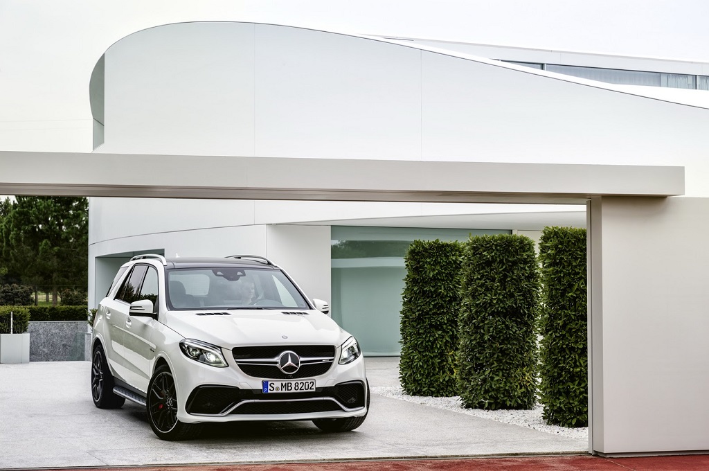 Mercedes-Benz GLE: Đối thủ mới của BMW X5