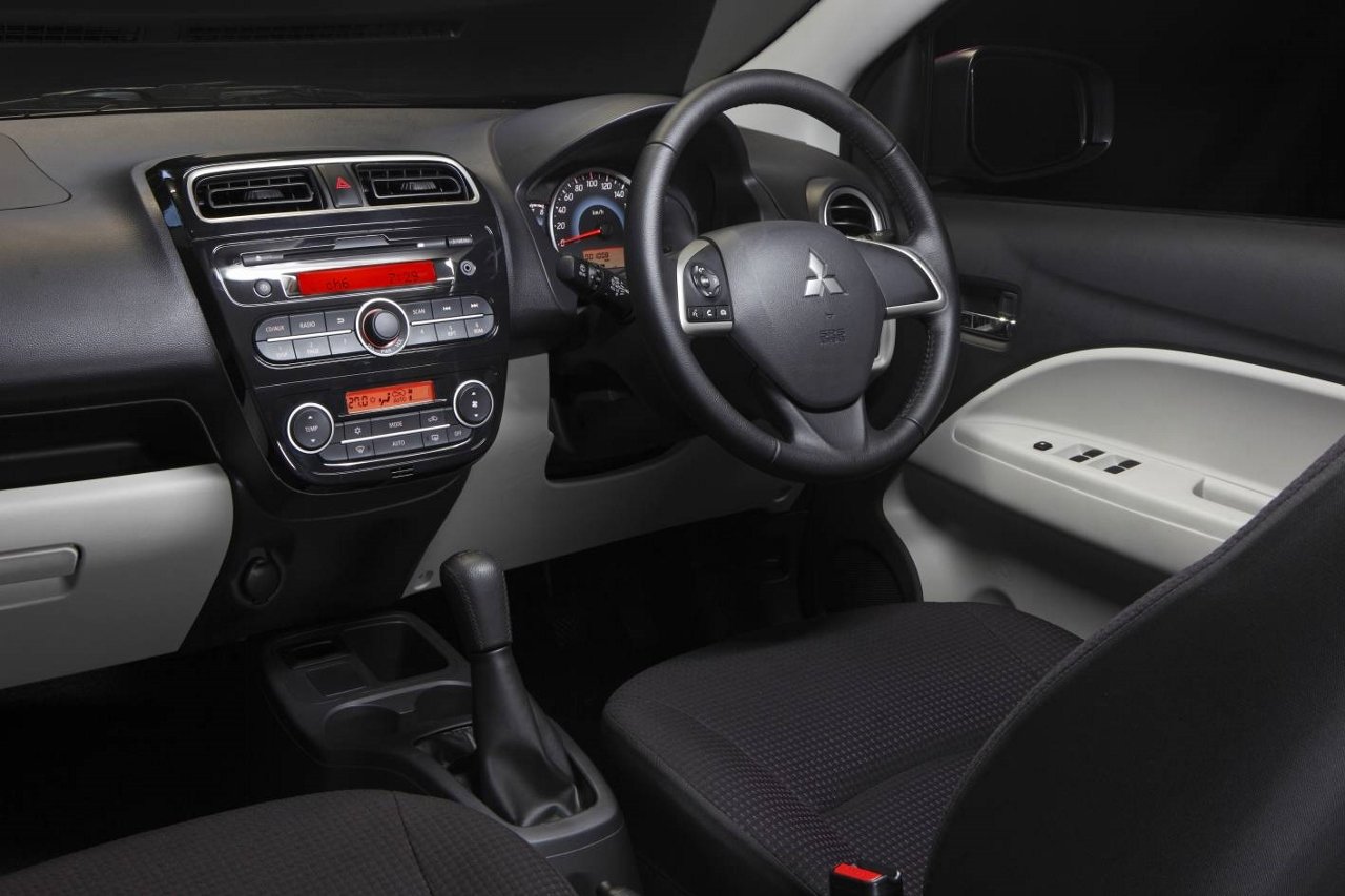 Đánh giá xe Mitsubishi Mirage 2013