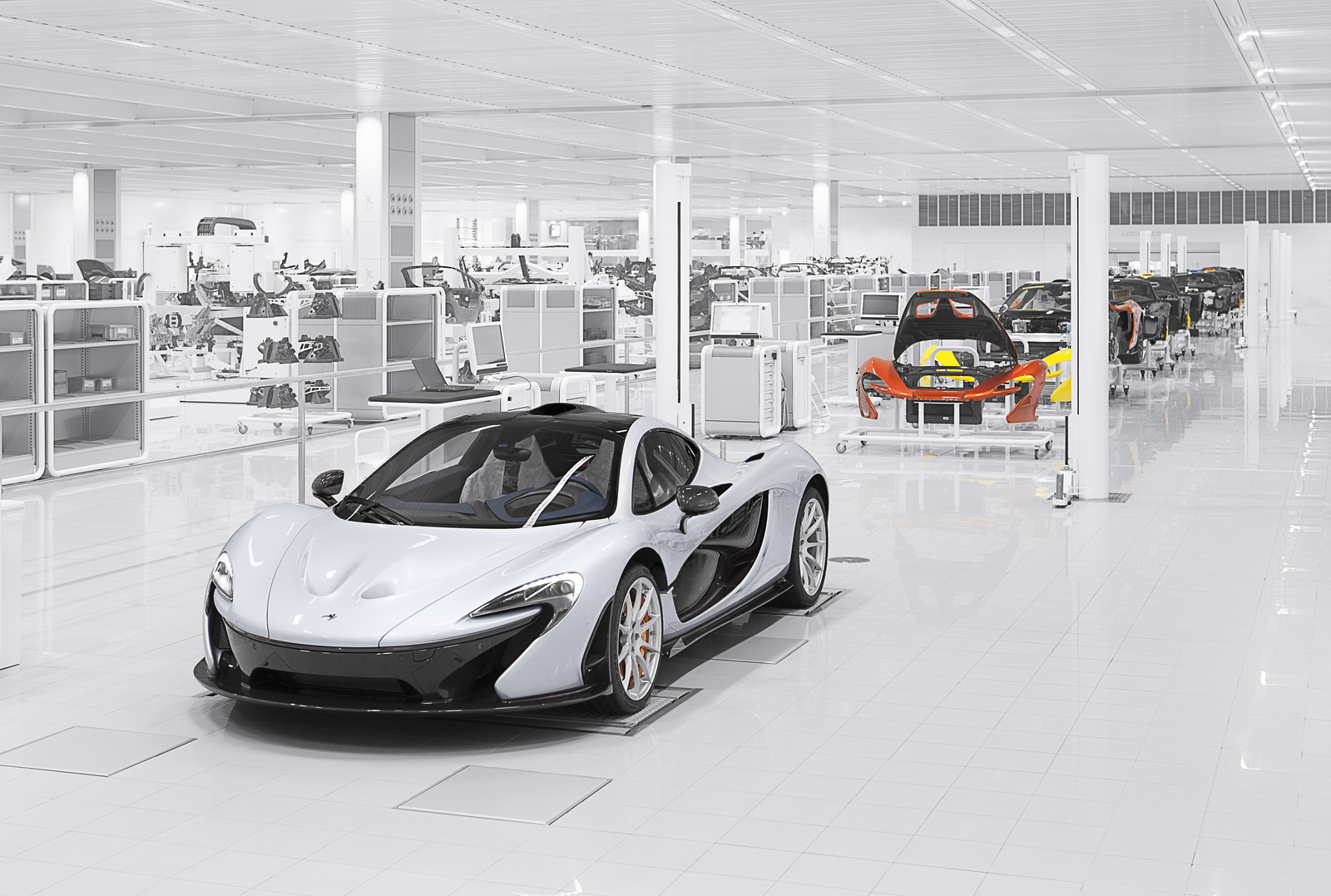 McLaren bán 1.648 xe hơi thể thao trong năm 2014