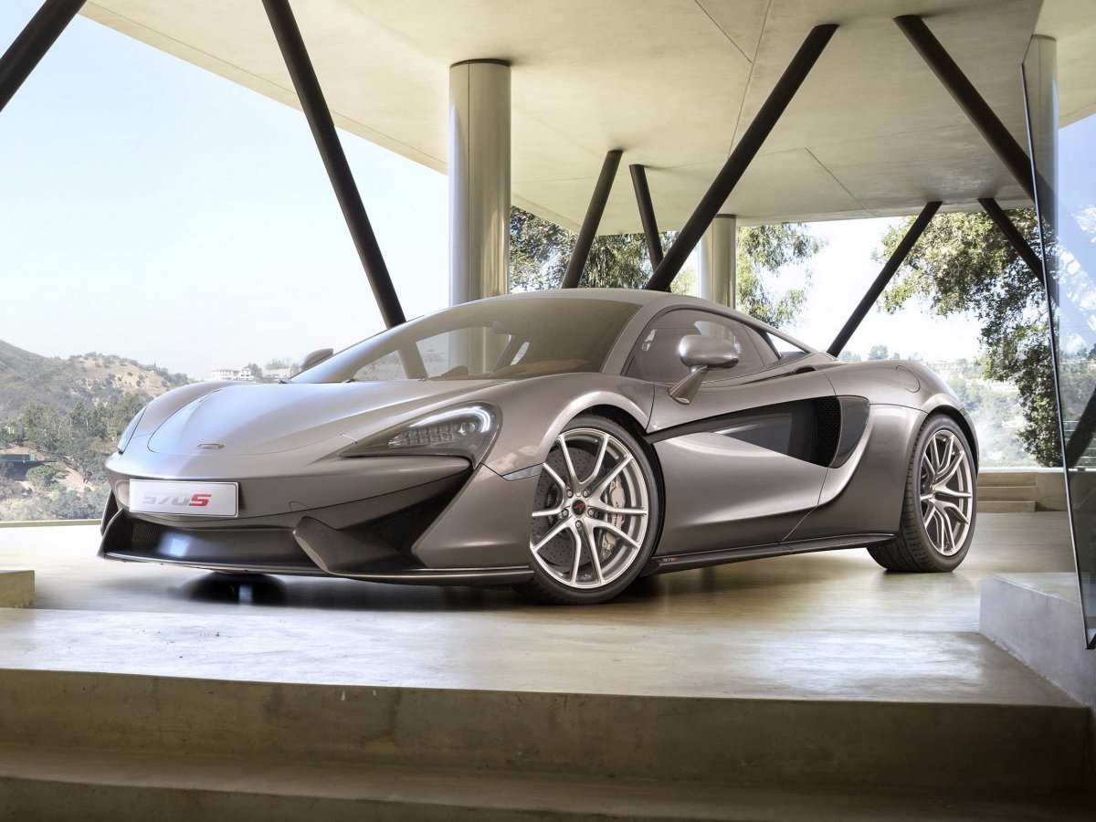 570S – Câu trả lời của McLaren đến Ferrari và Lamborghini