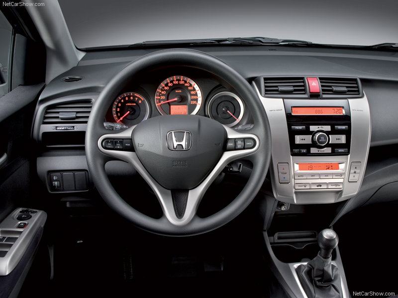 Đánh giá chi tiết xe Honda City 2014