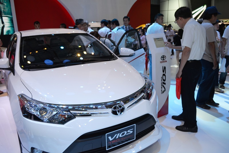 Toyota Việt Nam bán hơn 4.000 xe trong tháng 1/2015