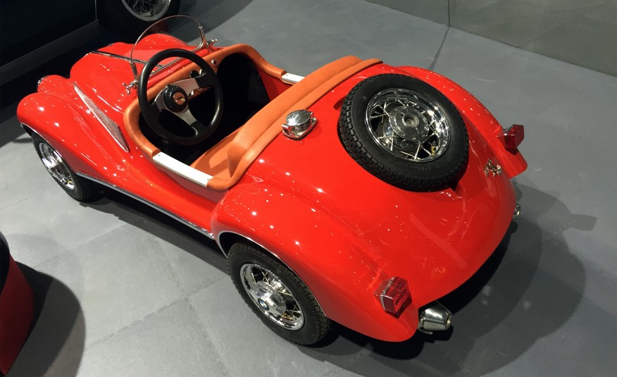 Chiêm ngưỡng 11 xe cổ tuyệt đẹp tại Geneva Motor Show 2015