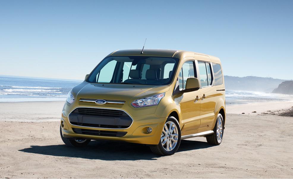 Cận cảnh Ford Transit 2015 vừa ra mắt