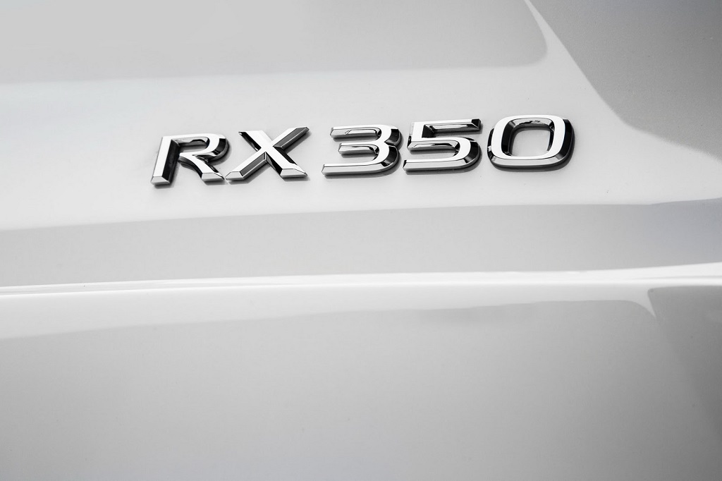 Lexus RX thế hệ mới nâng cấp toàn diện, tiếp bước thành công