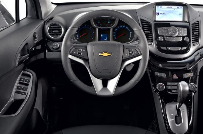 Đánh giá xe Chevrolet Orlando 2012
