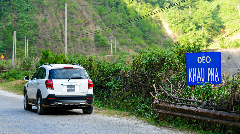 Đánh giá Chevrolet Captiva LTZ 2014 qua hành trình 1000km