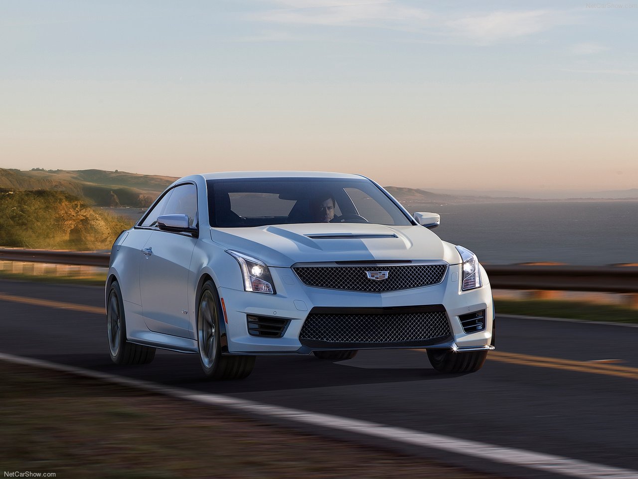 Cadillac ATS-V 2016 - Sang trọng mà không kém phần mạnh mẽ