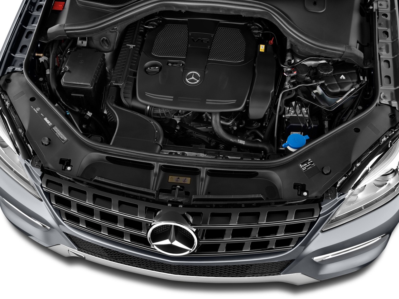 Mercedes-Benz ML-Class 2015: mạnh mẽ, sang trọng, khả năng xử lý tốt