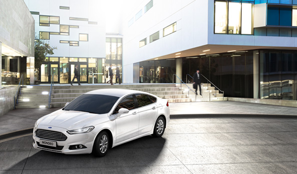 Ford ra mắt Mondeo thế hệ mới trang bị động cơ EcoBoost
