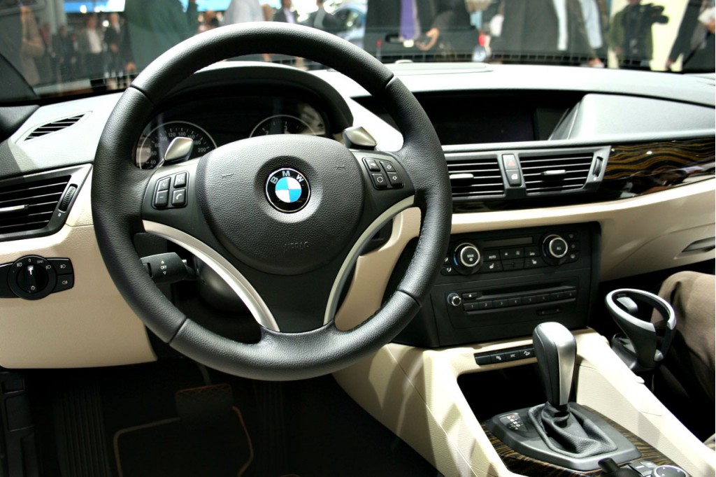 Đánh giá chi tiết hạt tiêu BMW X1 2011