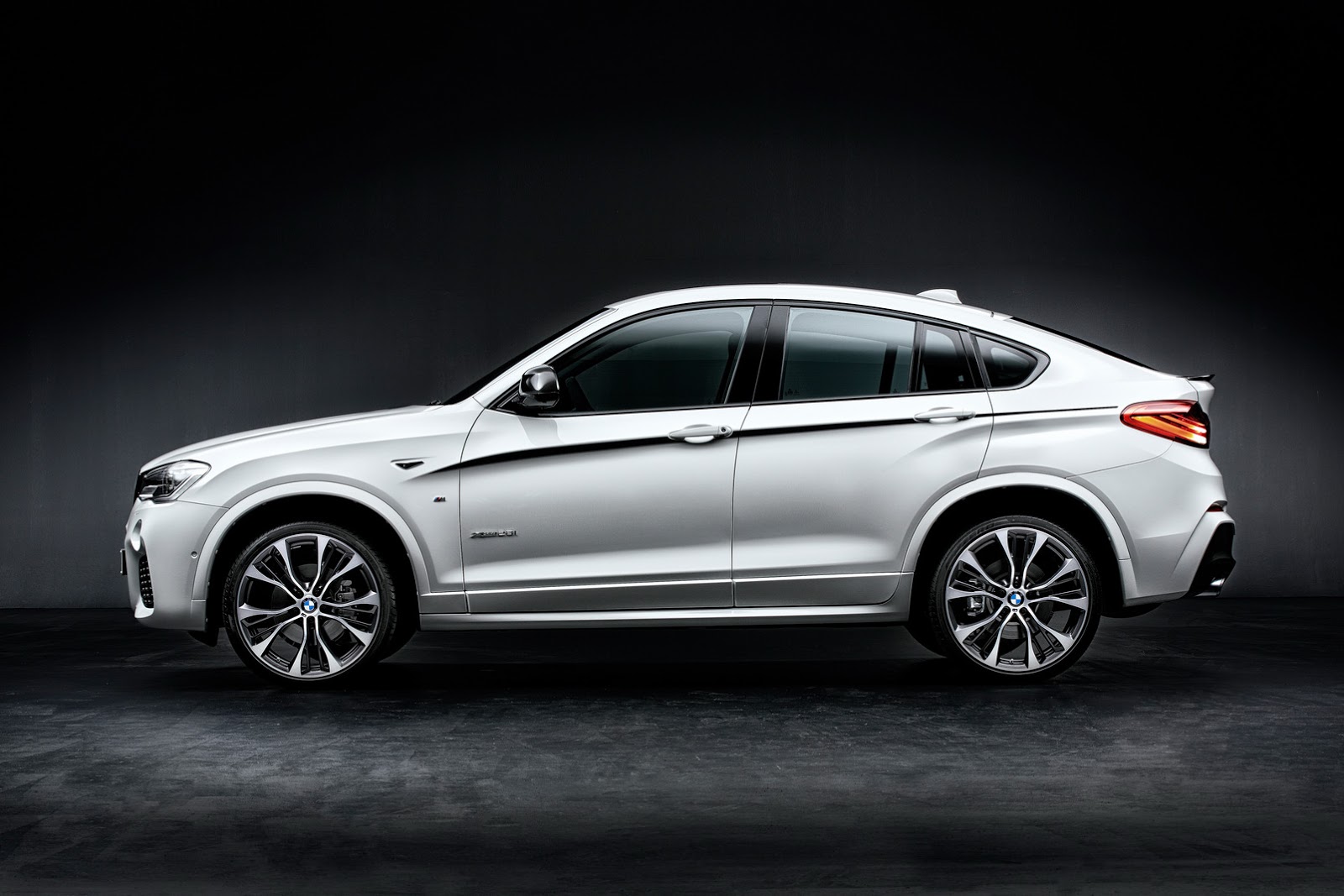 BMW ra mắt bộ kit mới dành cho X3 M, X4 M, M3, M4 Coupe, M4 Convertible