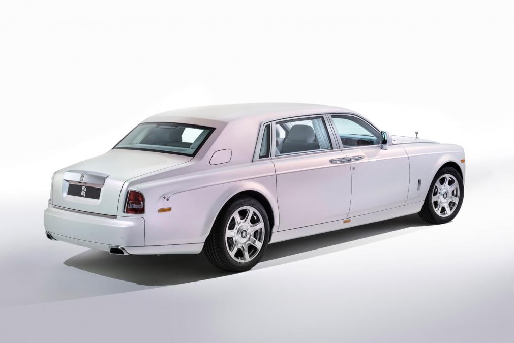 Tiết lộ nội thất siêu phẩm Rolls-Royce Serenity 