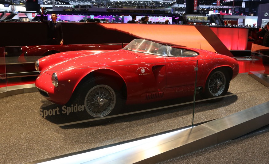 Chiêm ngưỡng 11 xe cổ tuyệt đẹp tại Geneva Motor Show 2015