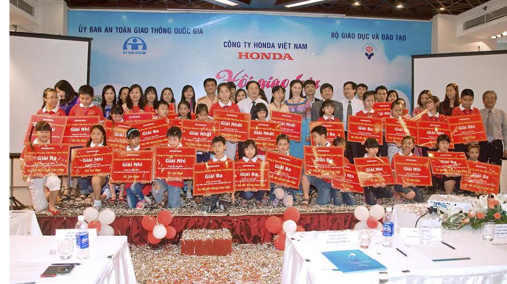 Honda Việt Nam tổ chức cuộc thi “An toàn giao thông cho nụ cười trẻ thơ”