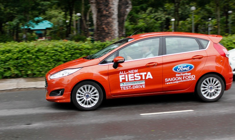 Đánh giá Ford Fiesta 2014